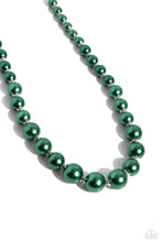 Load image into Gallery viewer, Paparazzi ♥ Manhattan Mogul - Green ♥ Necklace