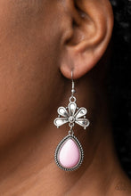 Load image into Gallery viewer, Brightly Blooming - Pink earrings