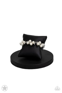 I Do -  Paparazzi Accessories Pearl Bracelet - Sharon’s Southern Bling 